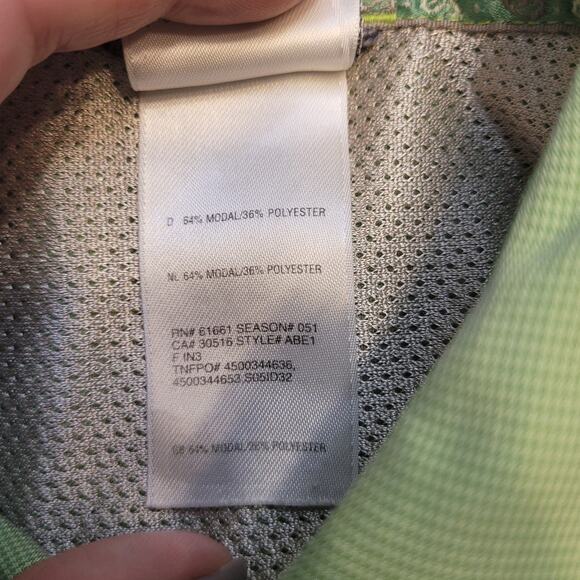 The North Face Women’s Hiking Shirt Green M – Vented, Side Zip – EUC - Picture 6 of 10